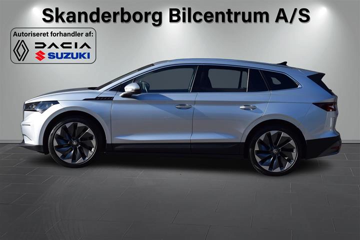Sølv Skoda Enyaq fra 2023