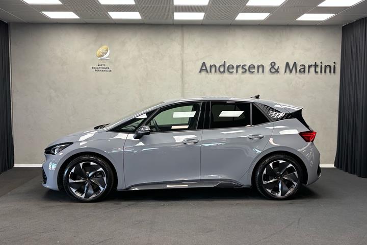 Grå Cupra Born fra 2024