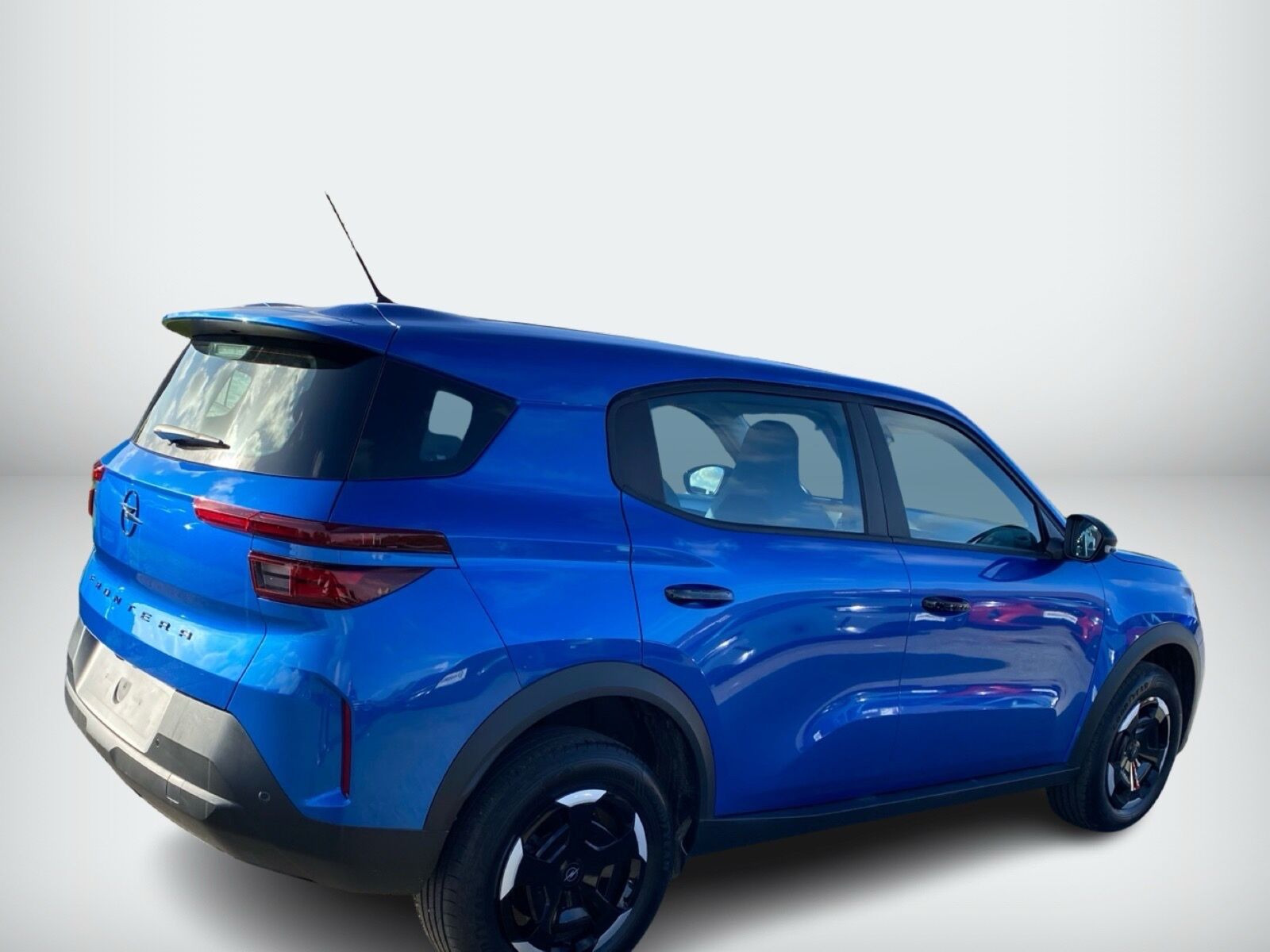 Blå Opel Frontera fra 2025