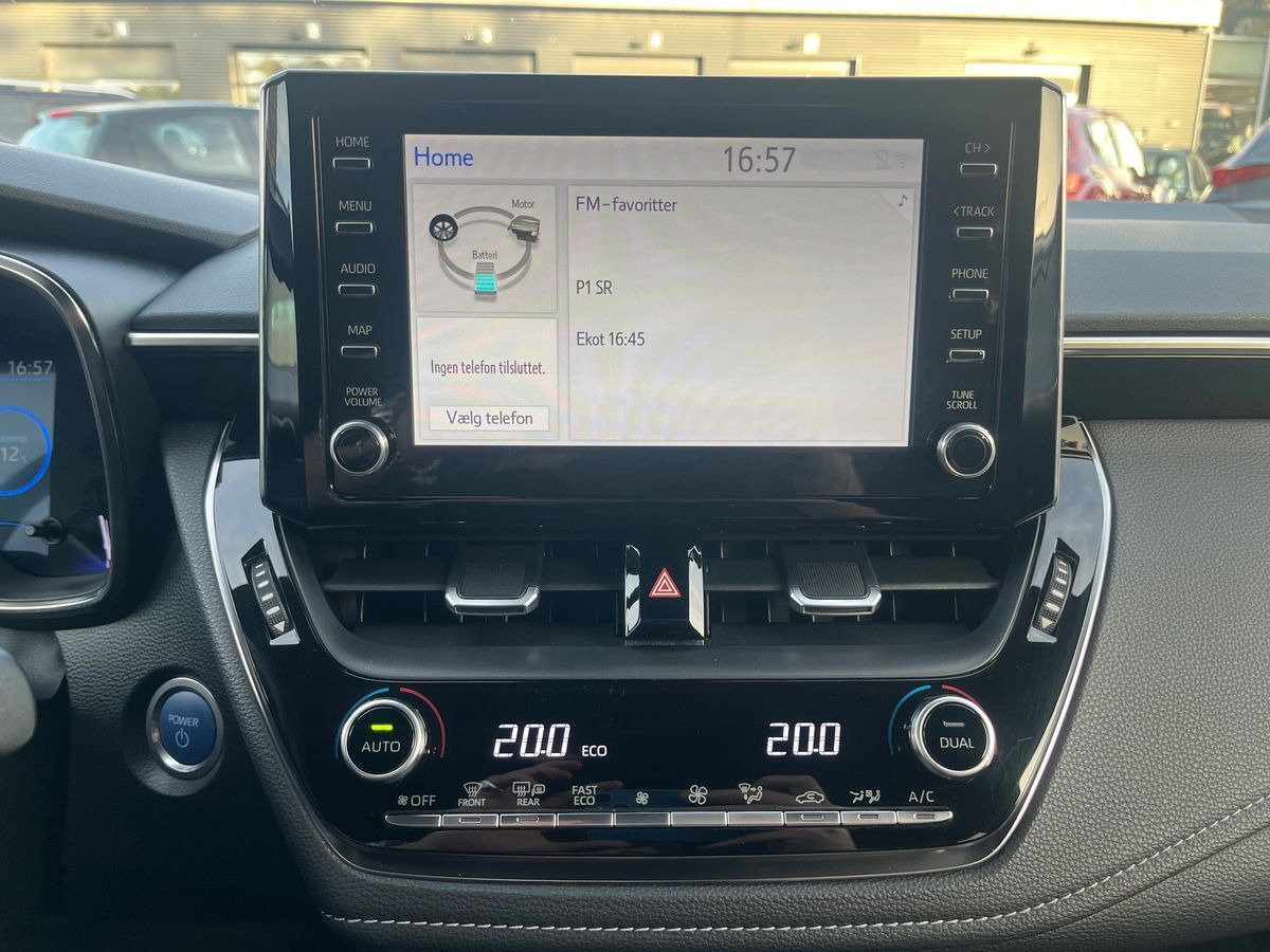 Sølv Toyota Corolla fra 2020