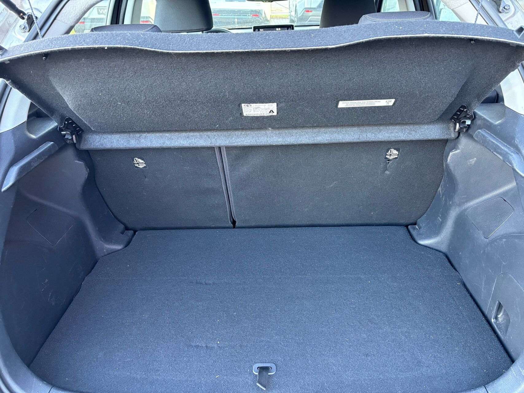 Bronze Toyota Yaris fra 2023