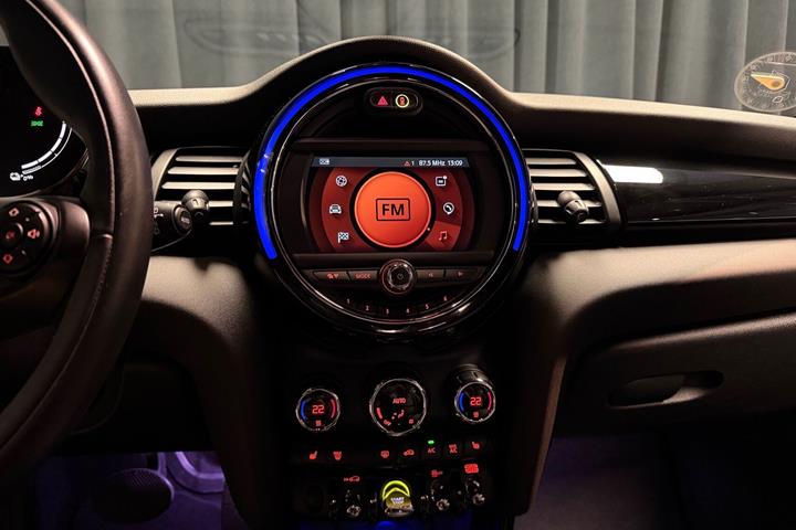 Sort Mini Cooper fra 2020