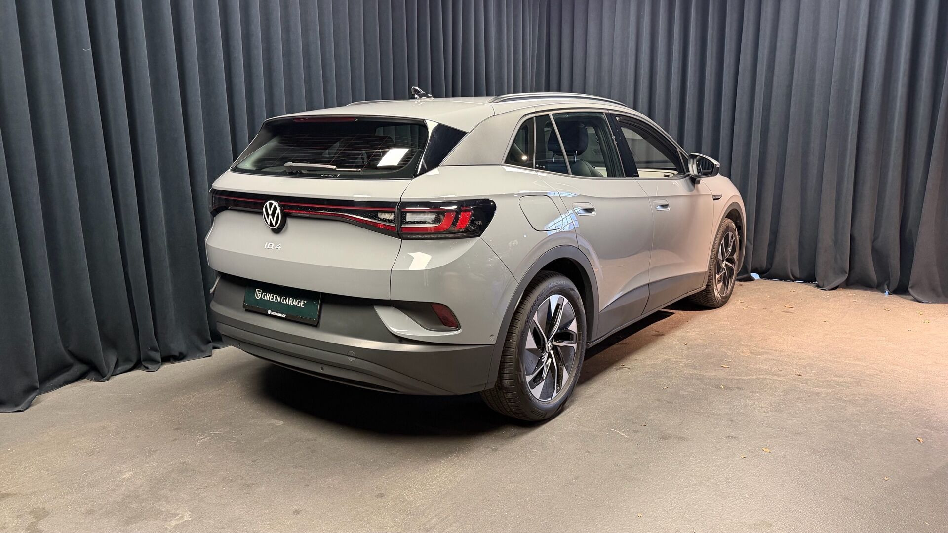 Grå VW ID.4 fra 2023
