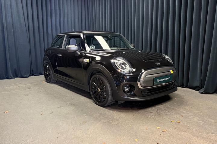 Sort Mini Cooper fra 2020