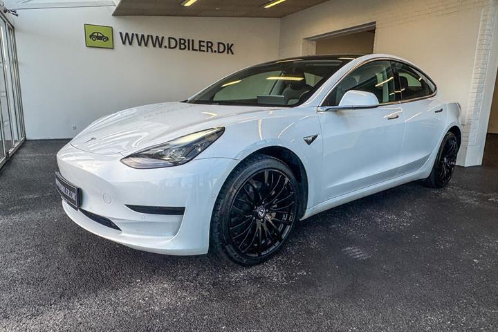 undefined Tesla Model 3 fra 2020