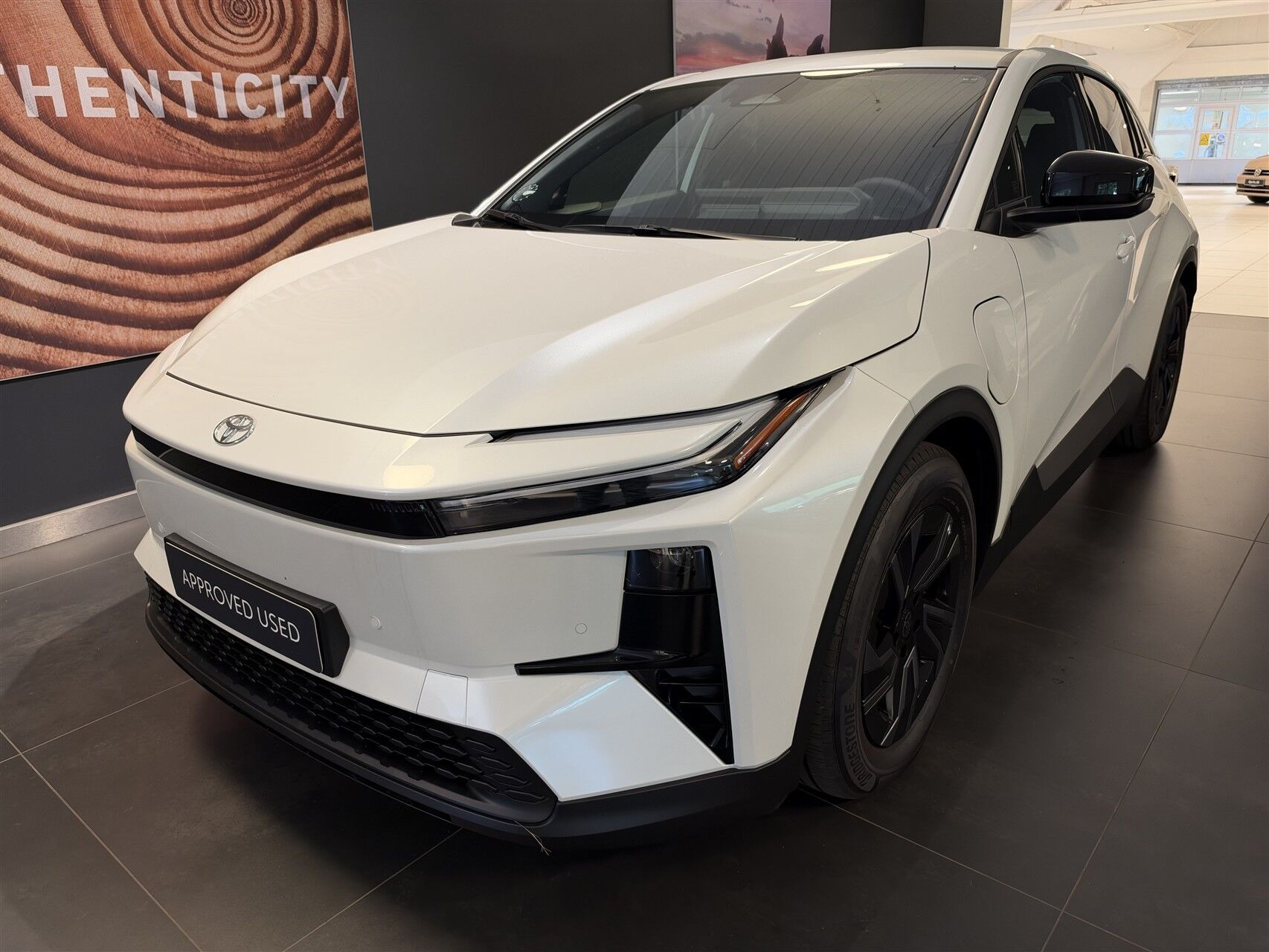 Toyota C-HR+ EL Active AWD 343HK 5d Aut.