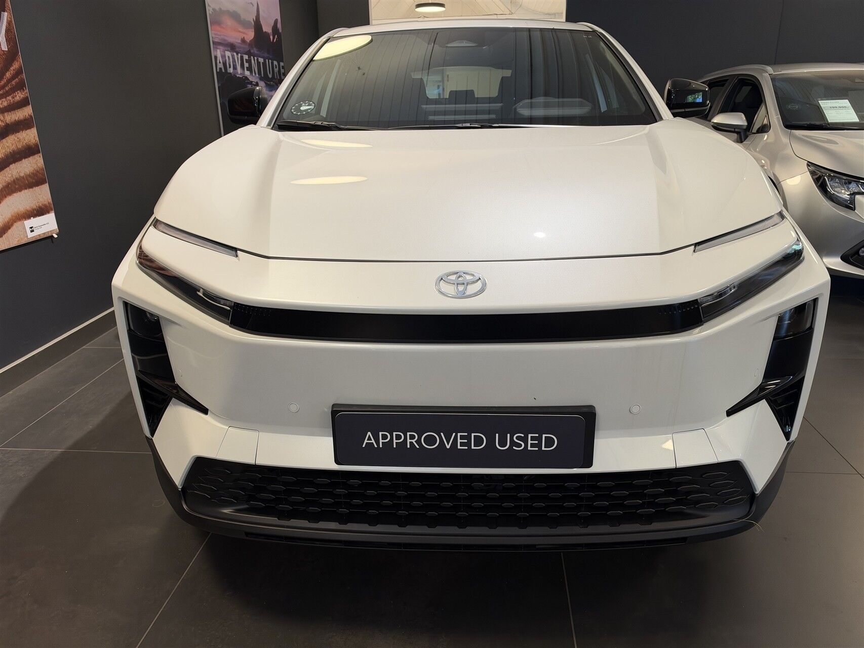 Hvid Toyota C-HR+ fra 2026