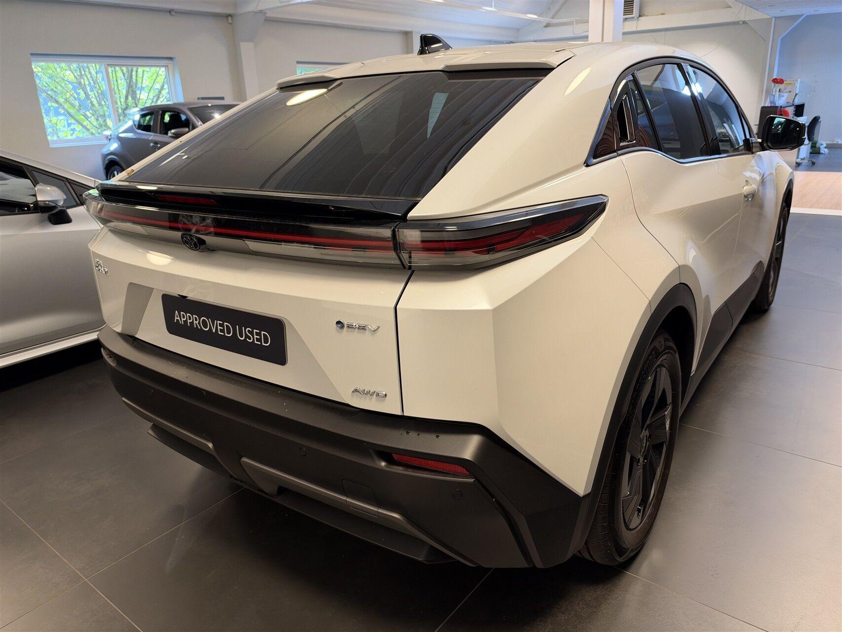 Hvid Toyota C-HR+ fra 2026