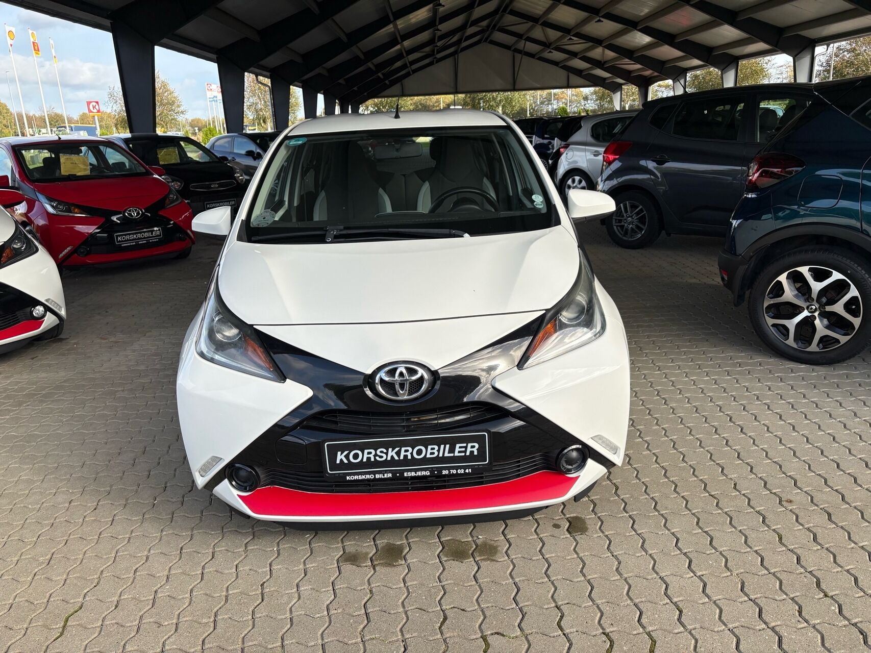 Hvid Toyota Aygo fra 2015