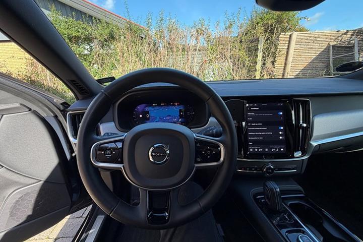 undefined Volvo V90 fra 2022
