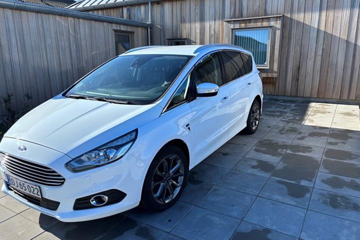 undefined Ford S-MAX fra 2019