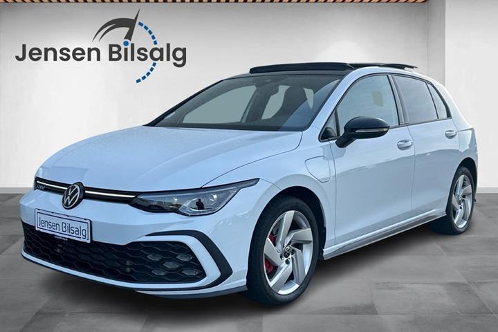Hvid VW Golf VIII fra 2021