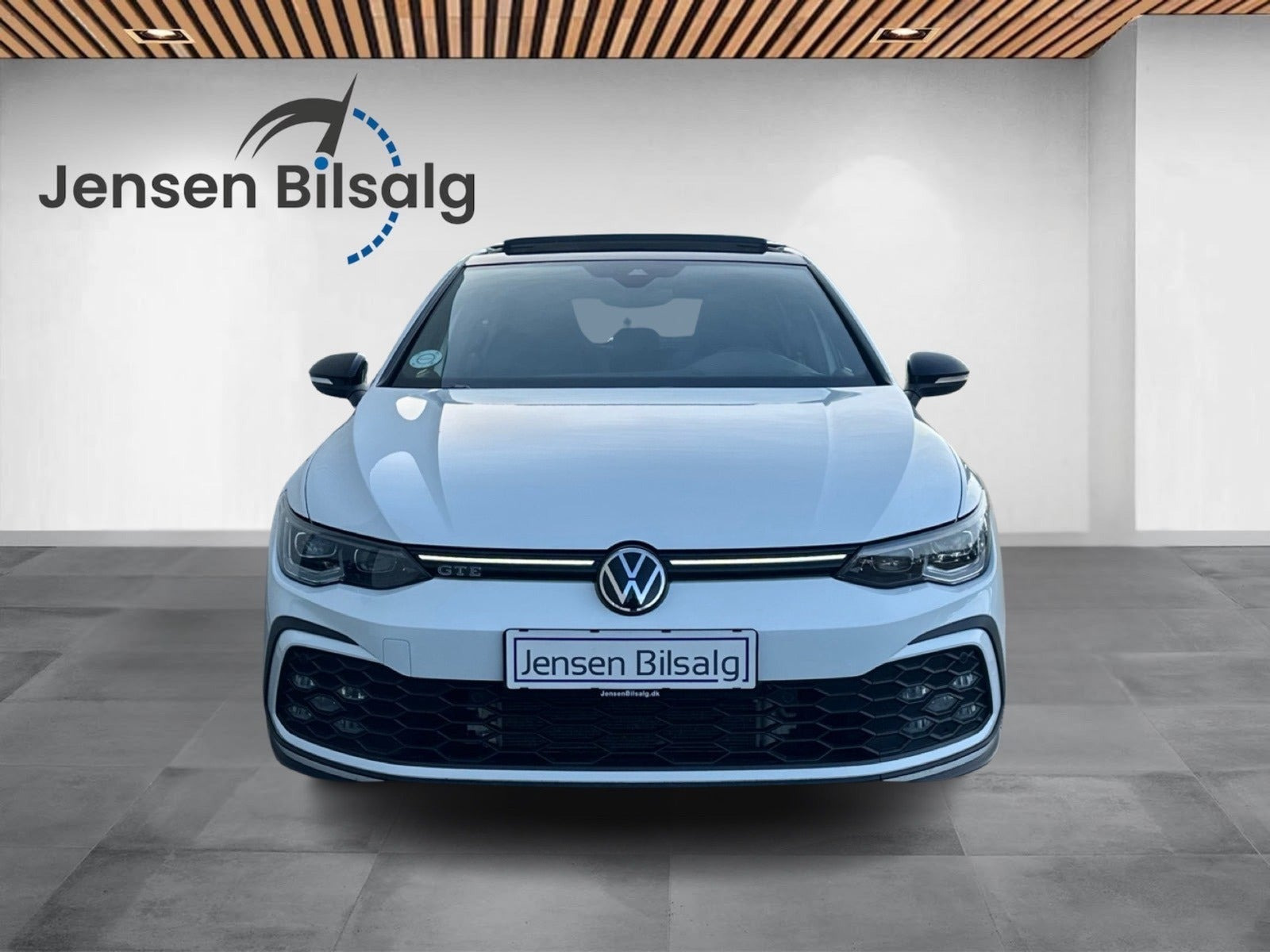 Hvid VW Golf VIII fra 2021