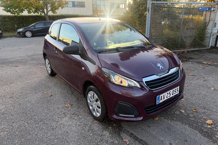 Grøn Peugeot 108 fra 2015