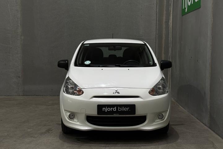 undefined Mitsubishi Space Star fra 2015