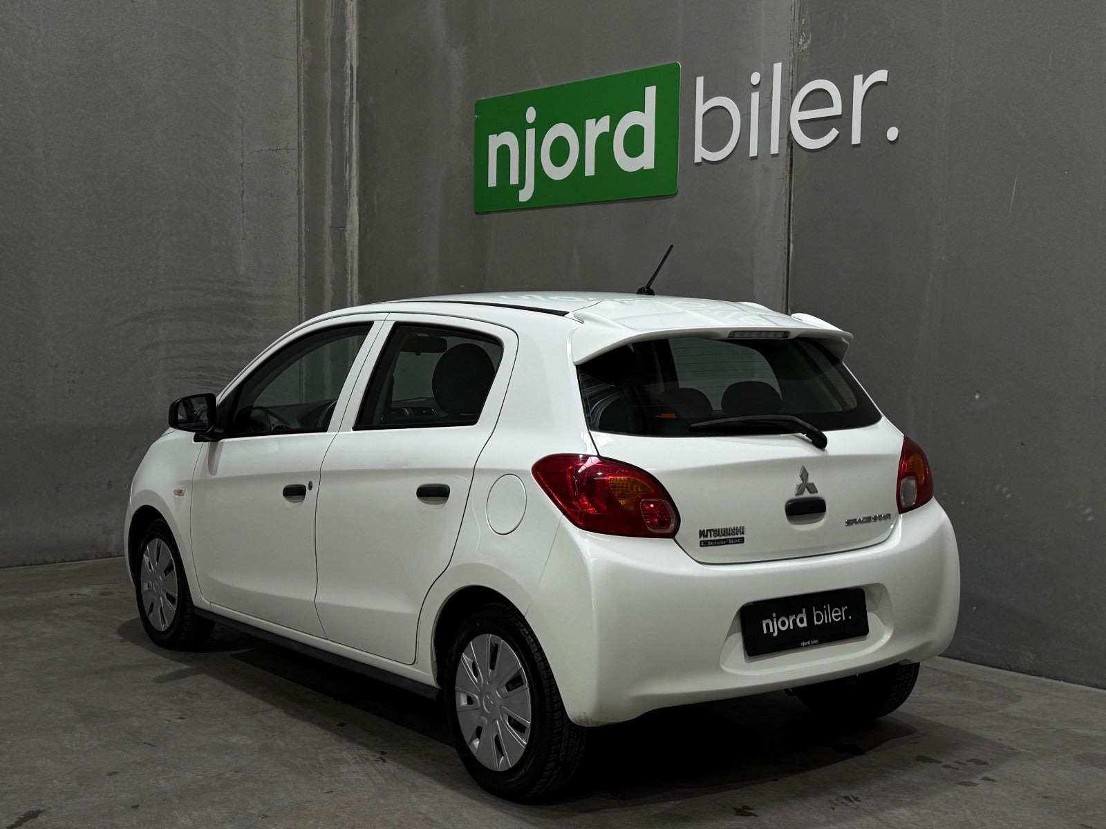 undefined Mitsubishi Space Star fra 2015