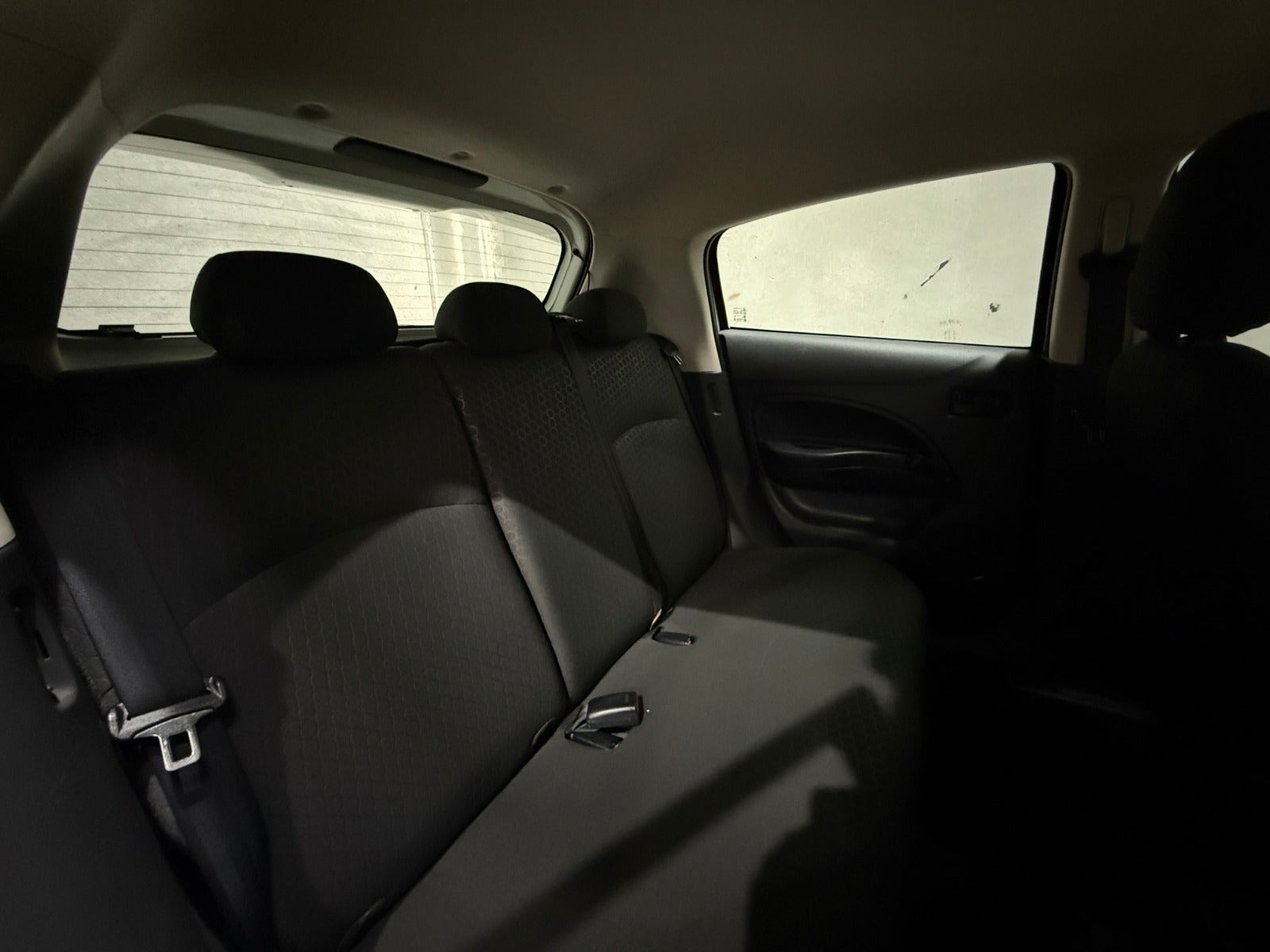 undefined Mitsubishi Space Star fra 2015