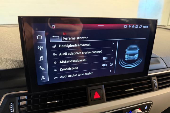 Grå Audi A4 fra 2020