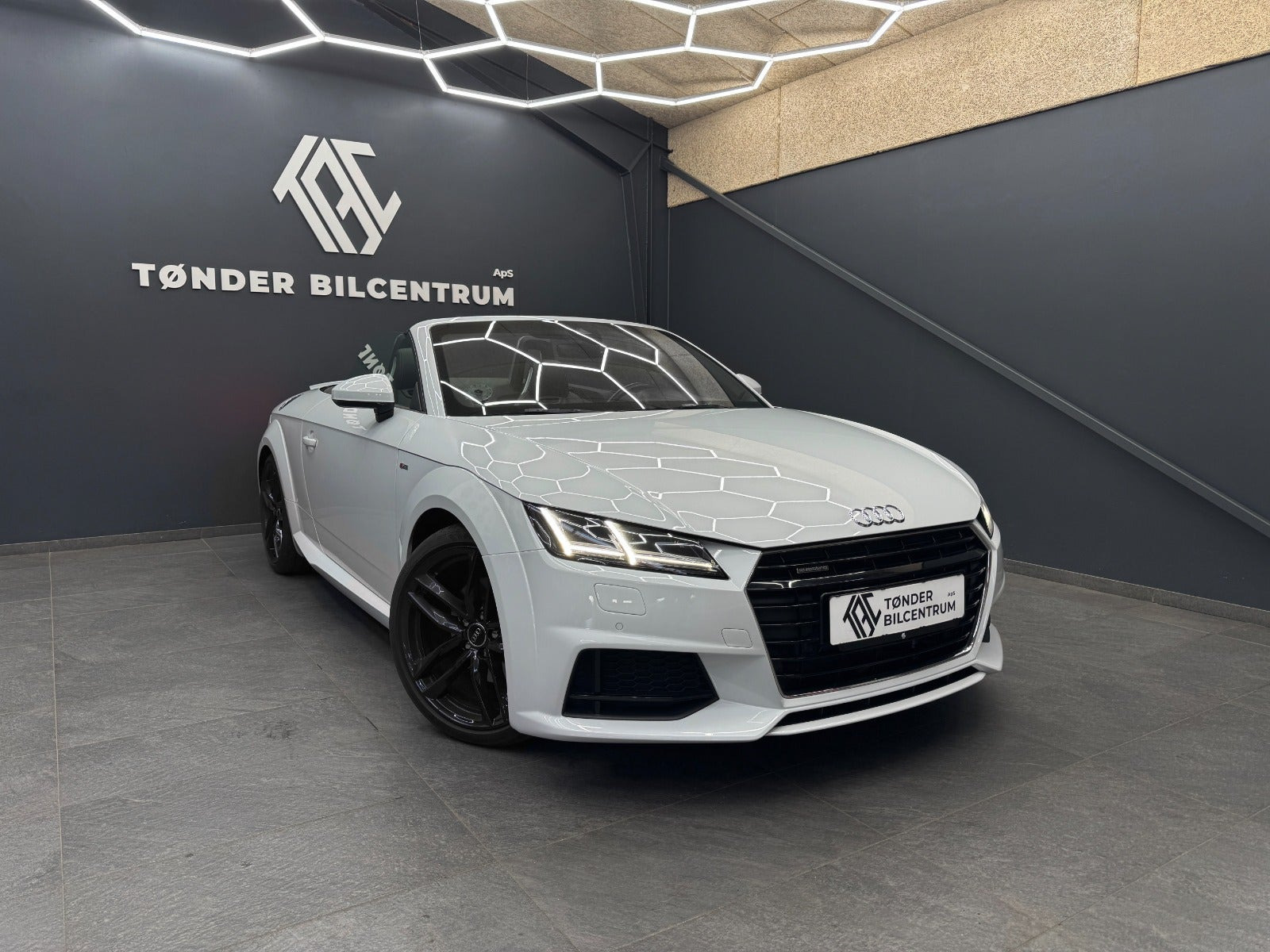 Audi TT 2,0 TFSi 230 Roadster quattro S-tr