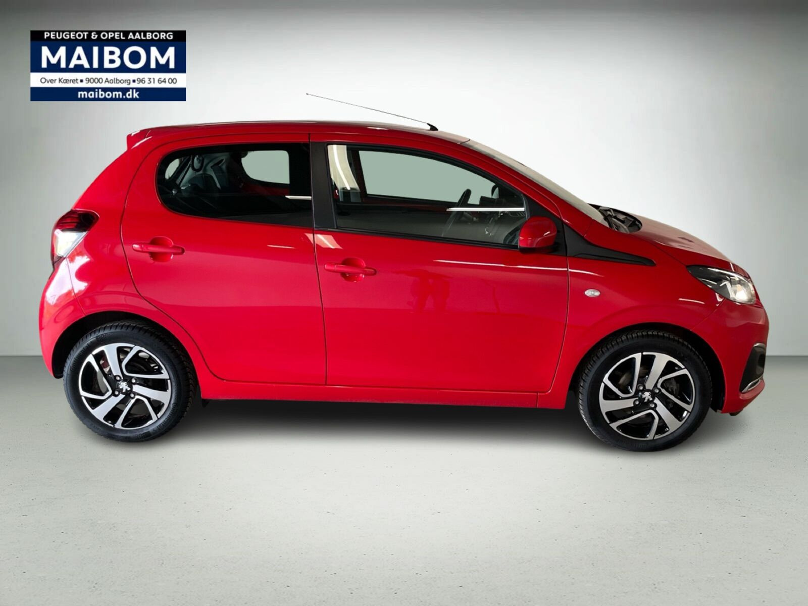 Rød Peugeot 108 fra 2019