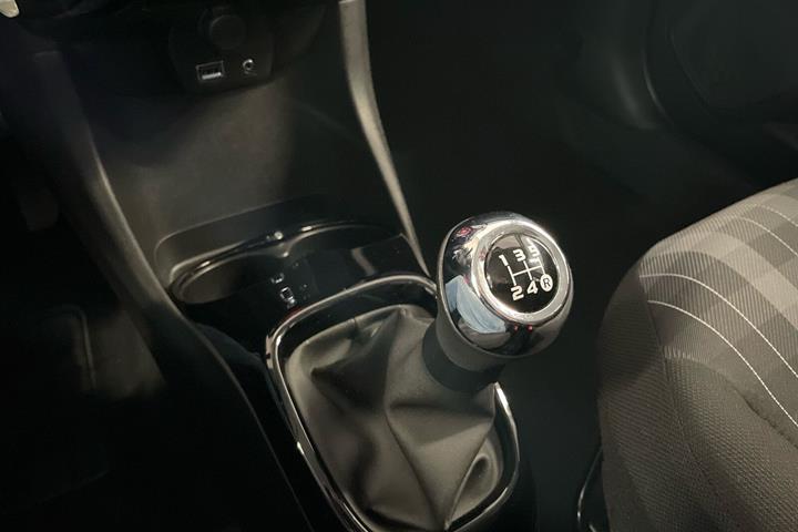 Rød Peugeot 108 fra 2019