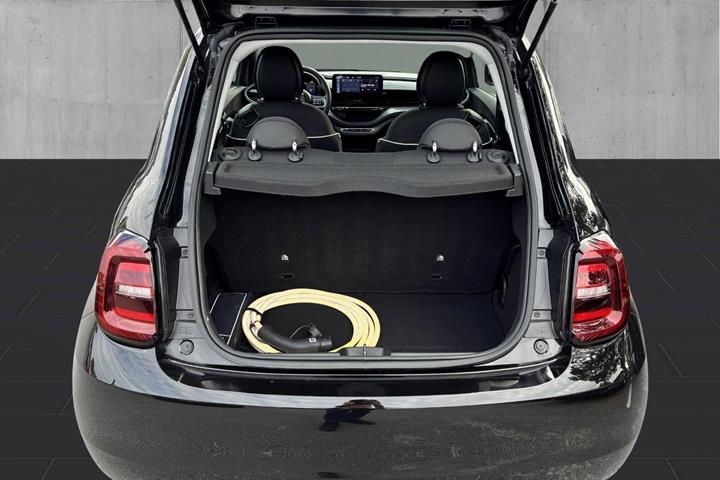 Sort Fiat 500e fra 2024