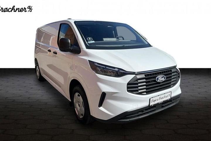 Hvid Ford Transit Custom 320 L2 fra 2026