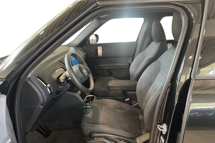 Sort Mini Countryman E fra 2025