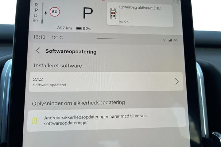 Gul Volvo EX30 fra 2024