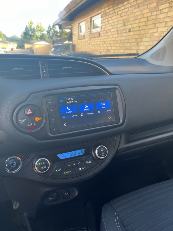 undefined Toyota Yaris fra 2019