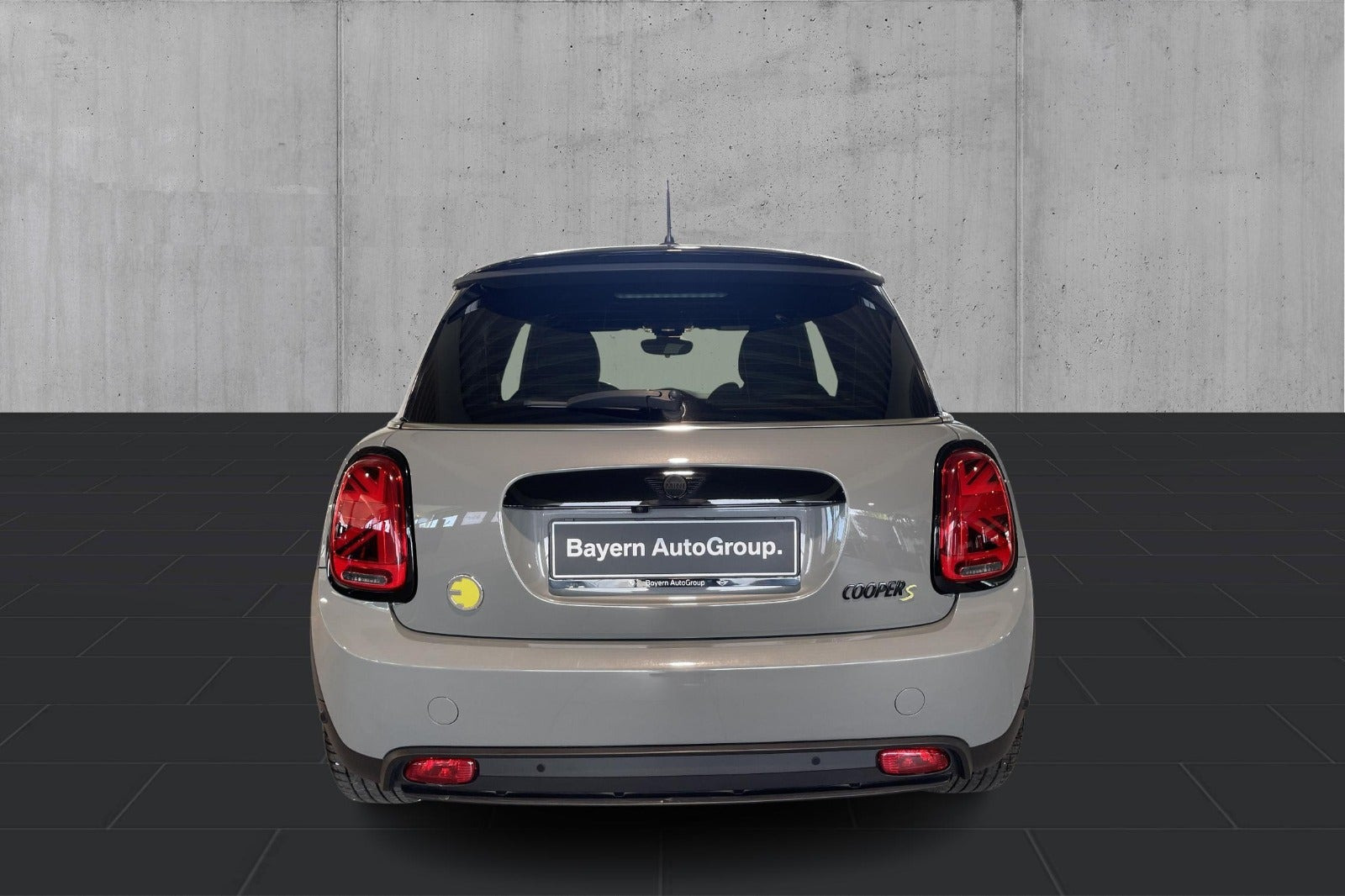 Grå Mini Cooper SE fra 2021