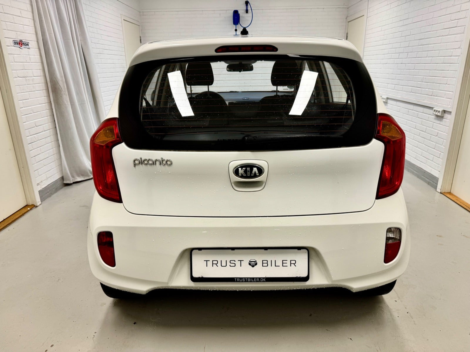 Hvid Kia Picanto fra 2014