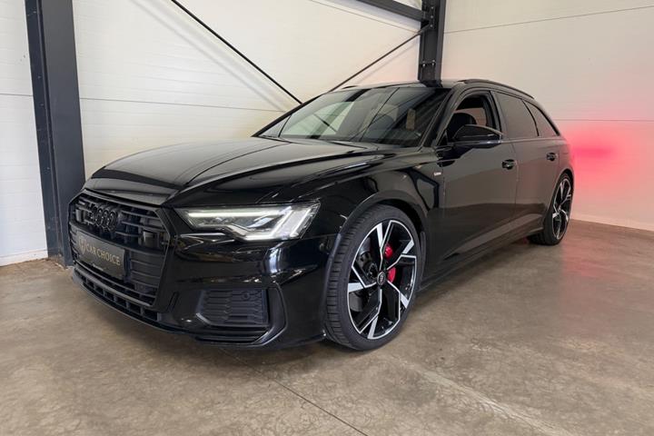 Sort Audi A6 fra 2021 set udefra