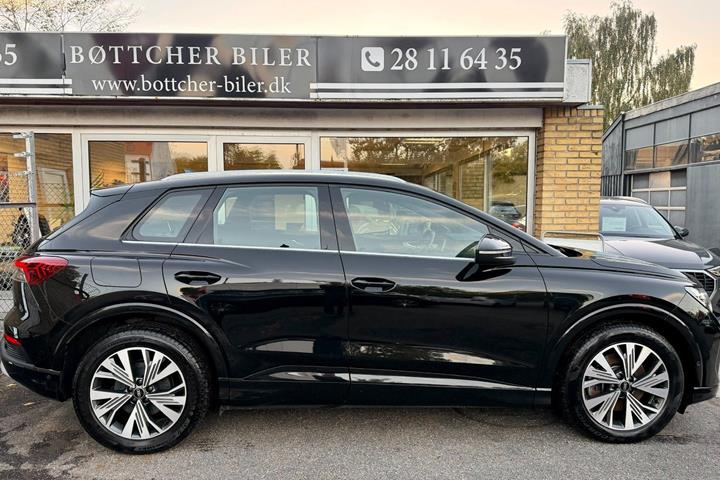 Sort Audi Q4 e-tron fra 2023