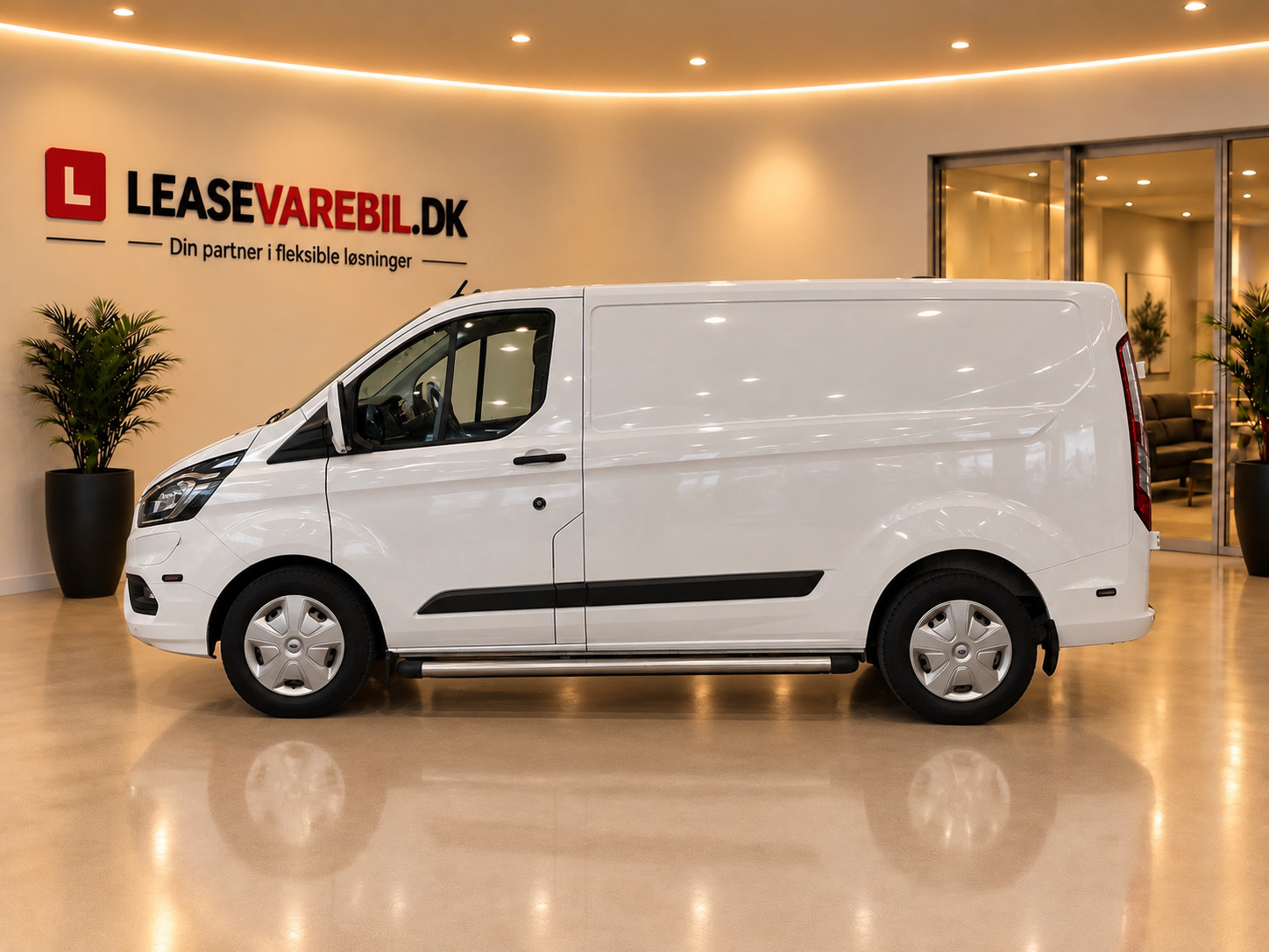 Hvid Ford Transit Custom 340 L1 fra 2021