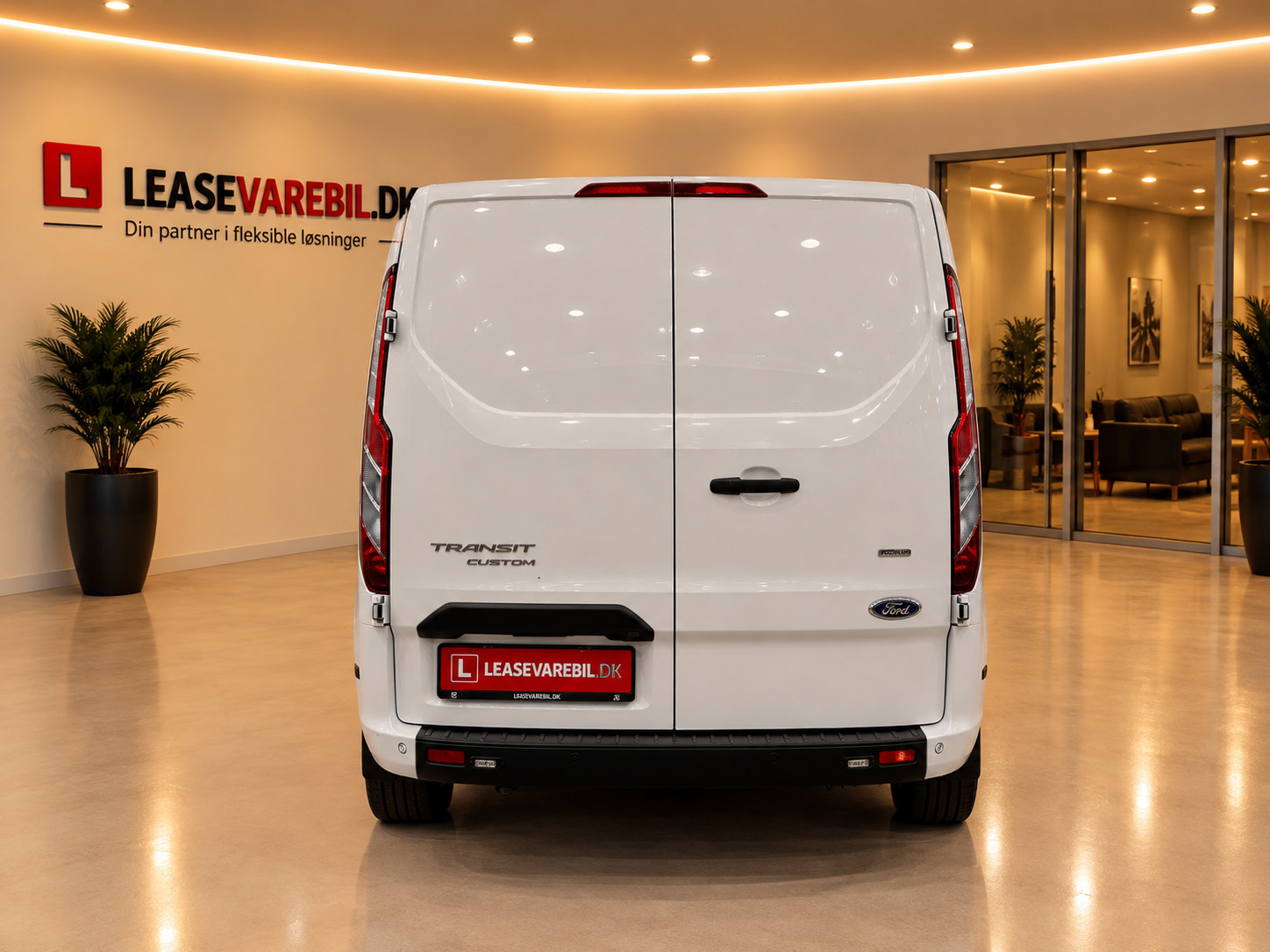Hvid Ford Transit Custom 340 L1 fra 2021