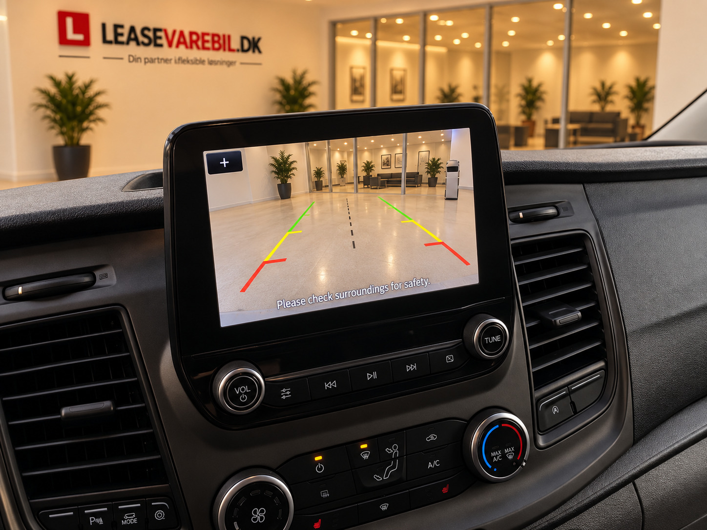 Hvid Ford Transit Custom 340 L1 fra 2021