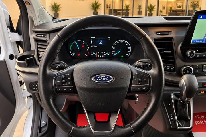 Hvid Ford Transit Custom 340 L1 fra 2021
