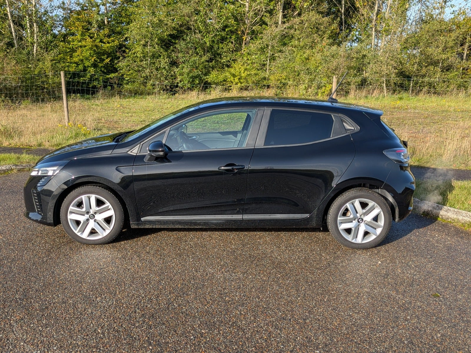 Sort Renault Clio V fra 2025