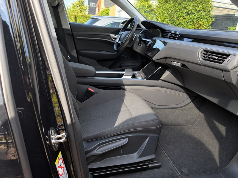 undefined Audi e-tron fra 2021