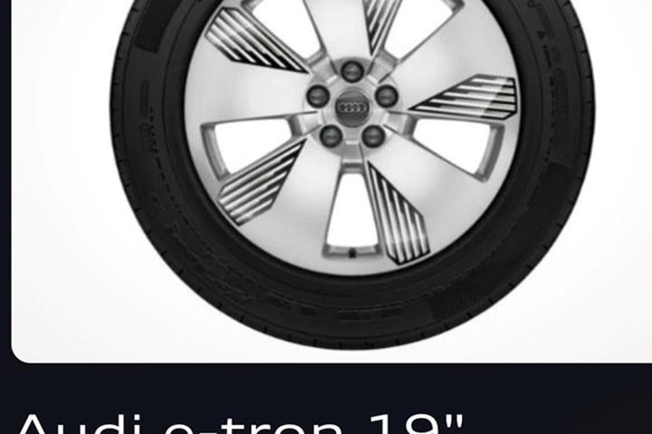 undefined Audi e-tron fra 2021