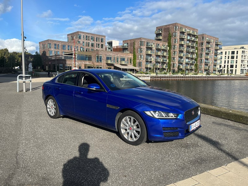 Jaguar XE 2.0 200PS Sedan 2WD AUT