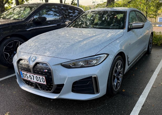 BMW i4 M50