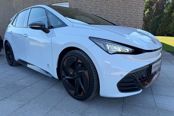 Hvid Cupra Born fra 2022