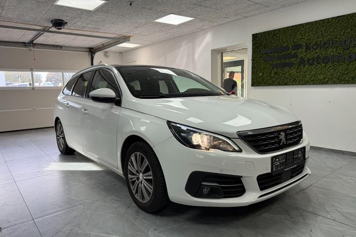 undefined Peugeot 308 fra 2019