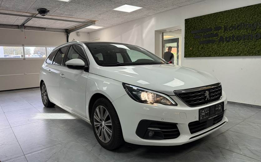 Peugeot 308 1,2 PureTech 130 Allure EAT8