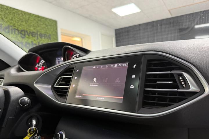 undefined Peugeot 308 fra 2019