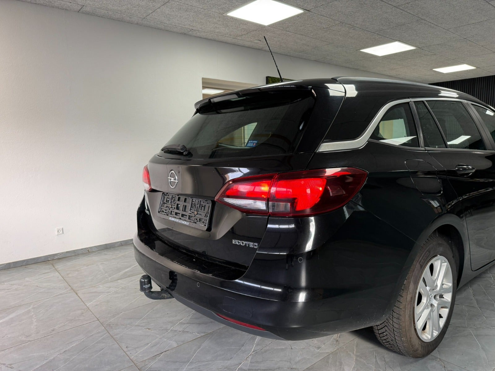 undefined Opel Astra fra 2018