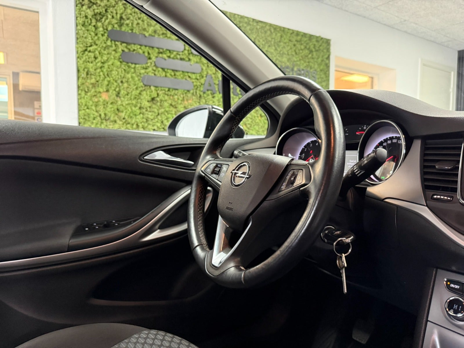 undefined Opel Astra fra 2018