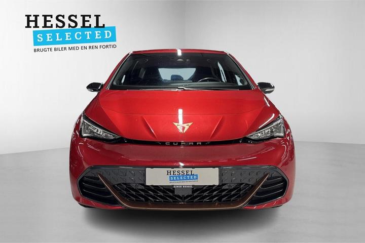Rød Cupra Born fra 2023